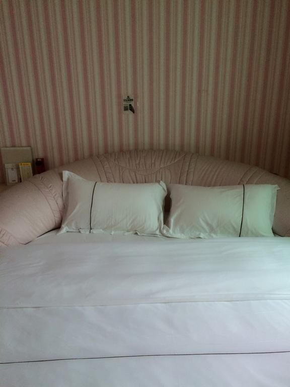 Super 8 Hotel Chengdu Airport Branch Zimmer foto