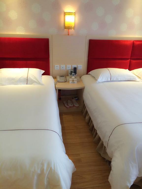 Super 8 Hotel Chengdu Airport Branch Zimmer foto