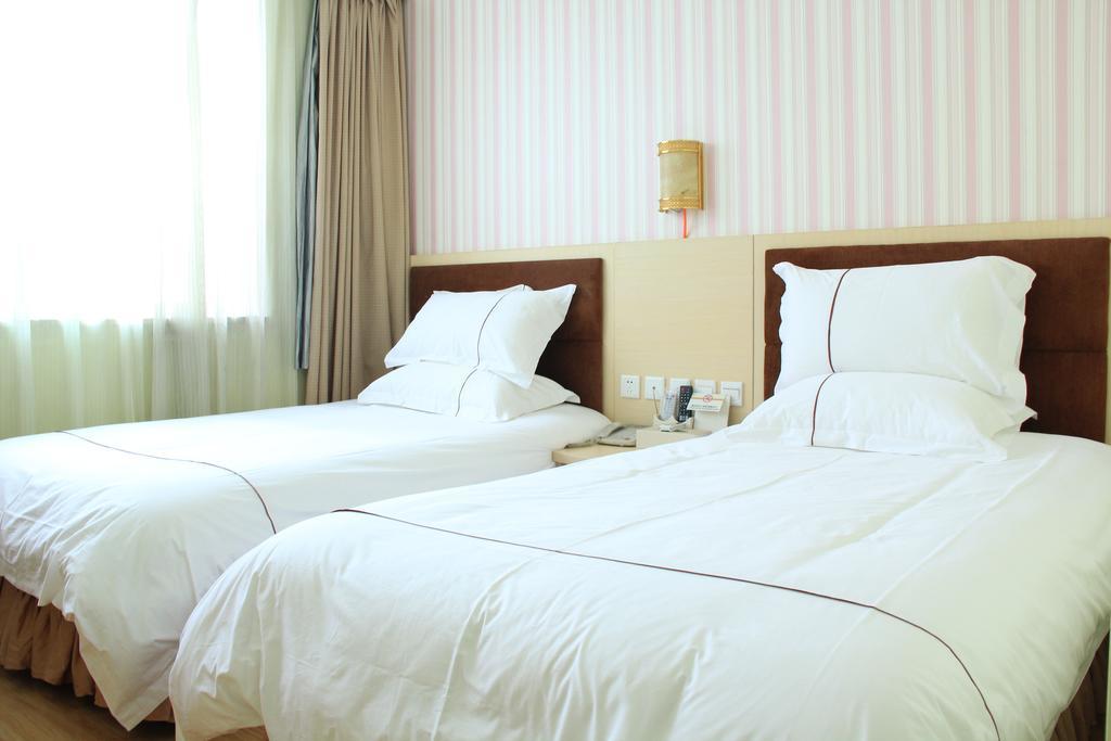 Super 8 Hotel Chengdu Airport Branch Zimmer foto