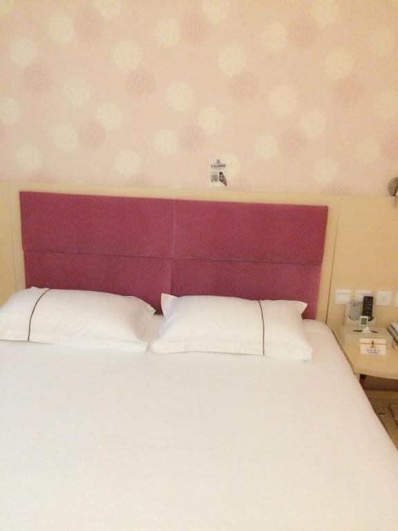 Super 8 Hotel Chengdu Airport Branch Zimmer foto